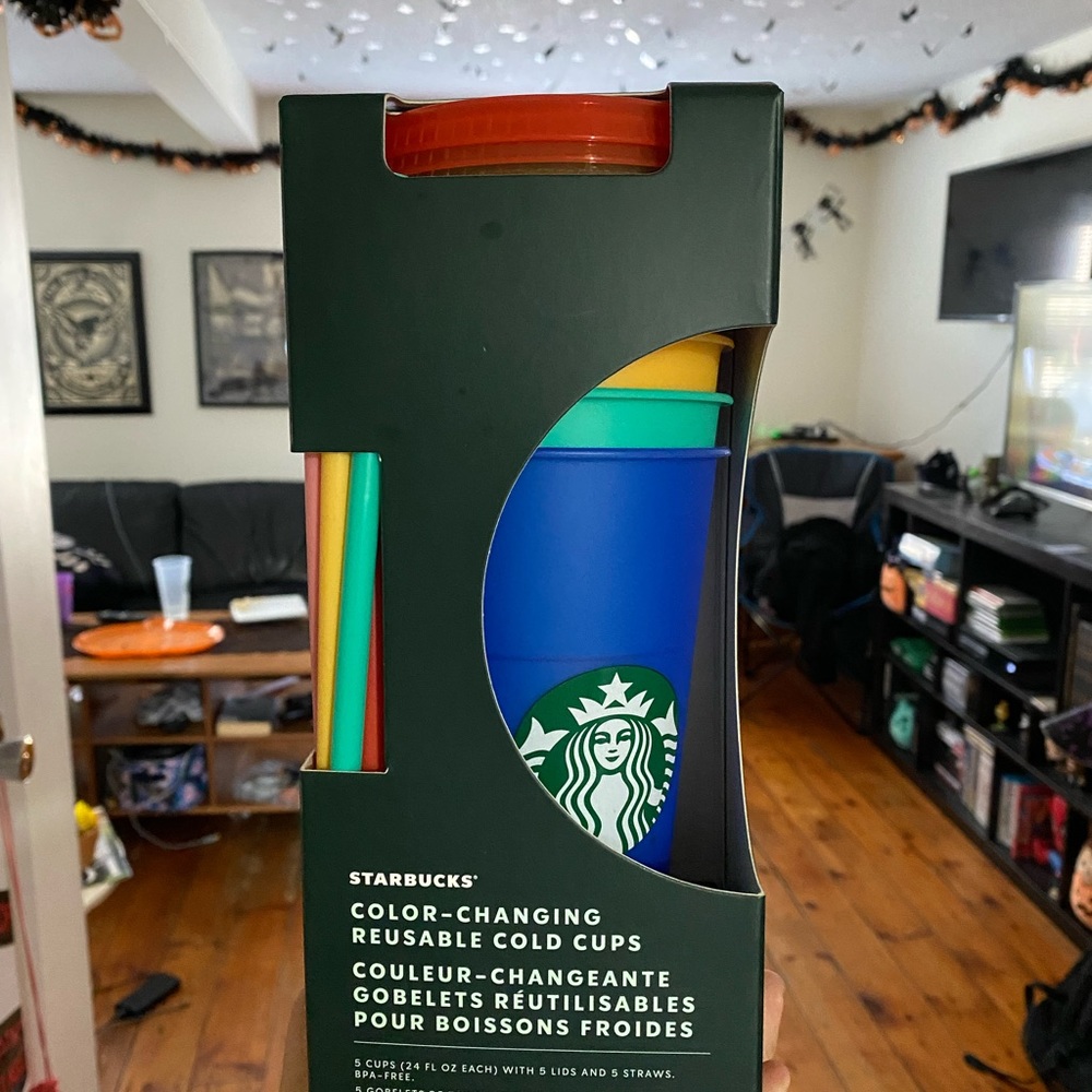 STARBUCKS 2020 COLOUR CHANGING CUPS // FOR TRADE